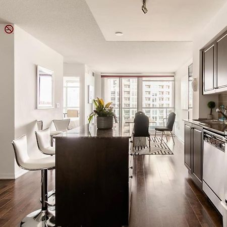 Appartement Downtown Toronto+Free Parking+Cn Tower View Extérieur photo