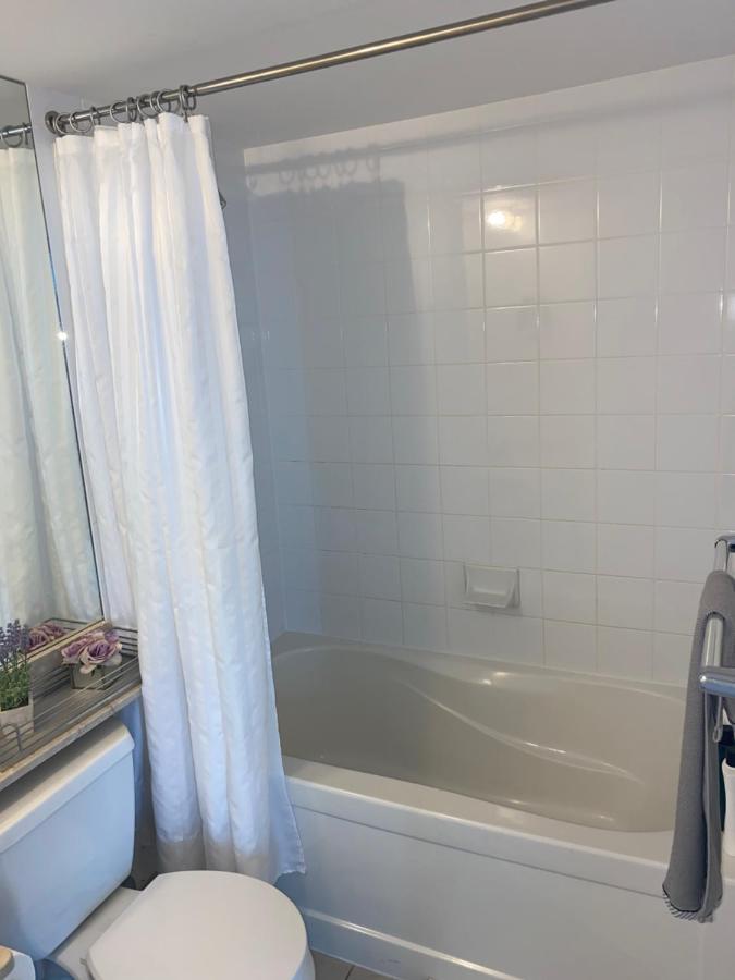 Appartement Downtown Toronto+Free Parking+Cn Tower View Extérieur photo