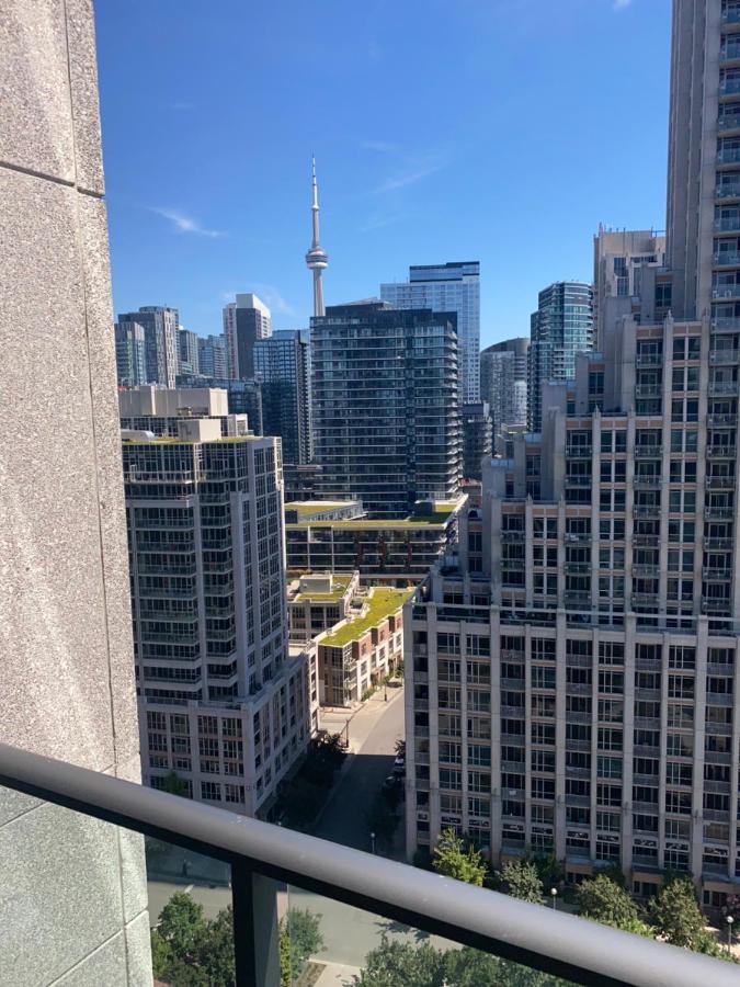 Appartement Downtown Toronto+Free Parking+Cn Tower View Extérieur photo