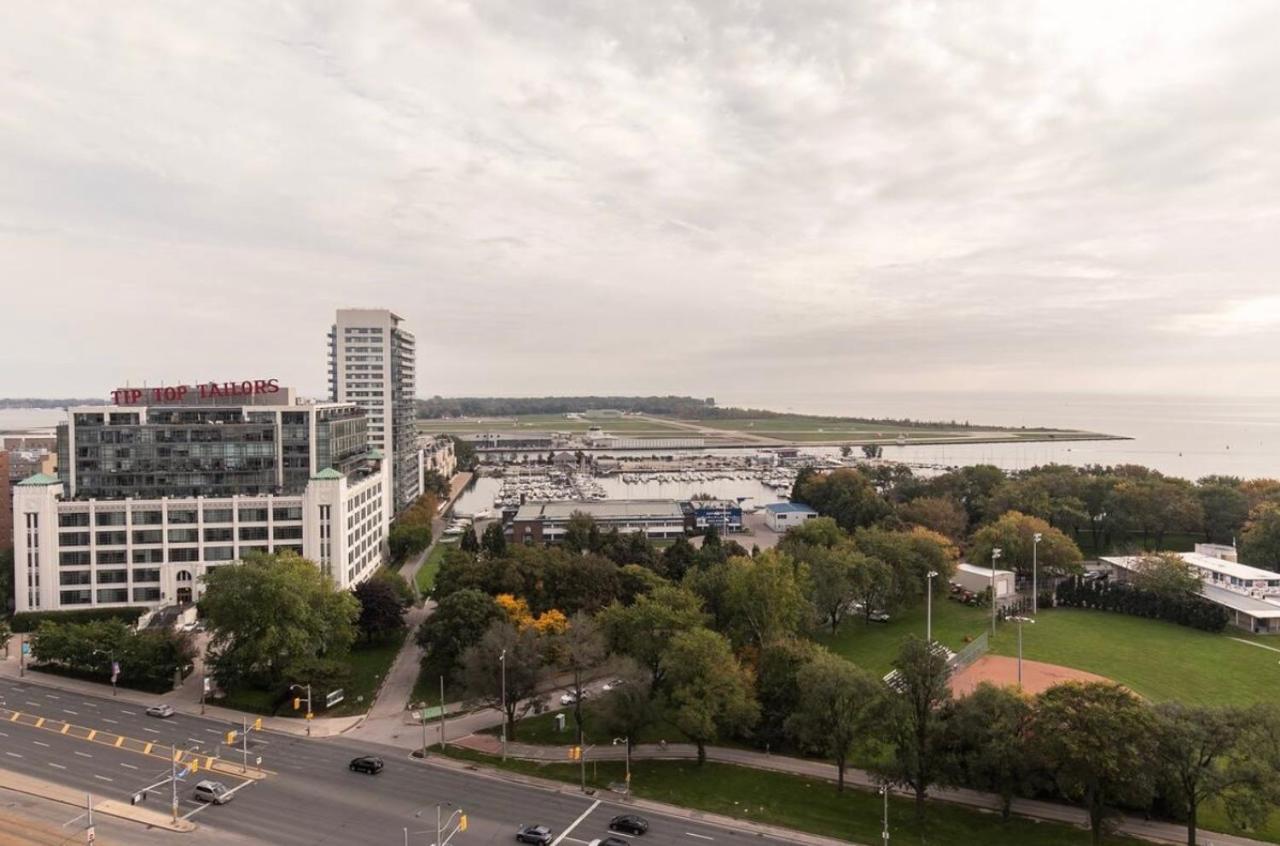 Appartement Downtown Toronto+Free Parking+Cn Tower View Extérieur photo